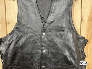 CHALECO T-M DE MOTO GARIBALDI CUERO NEGRO