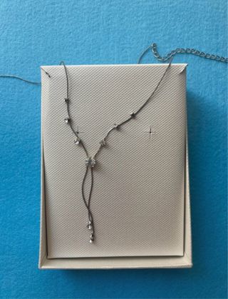 Collana con pendente luccicoso