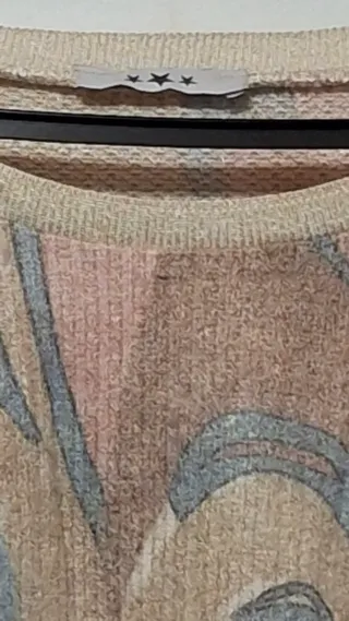 Jersey artístico beige y rosa