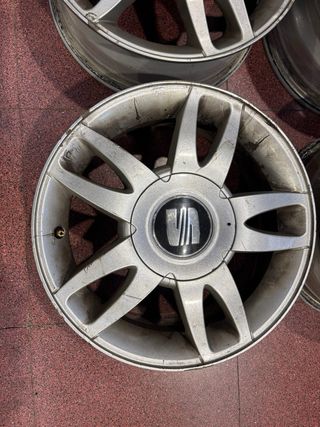 Llantas SEAT Ibiza 6L (4 unidades)