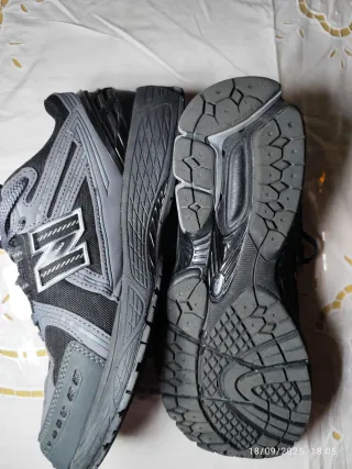 New Balance 1906R Zapatillas Negras/Grises