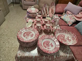 Plato La Cartuja Rojo y Blanco