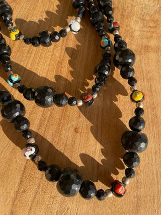 Collana pietre nere e multicolor