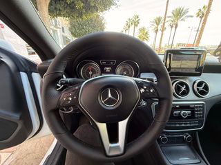 Mercedes-Benz Clase CLA CLA 220 Aut. CDI Urban