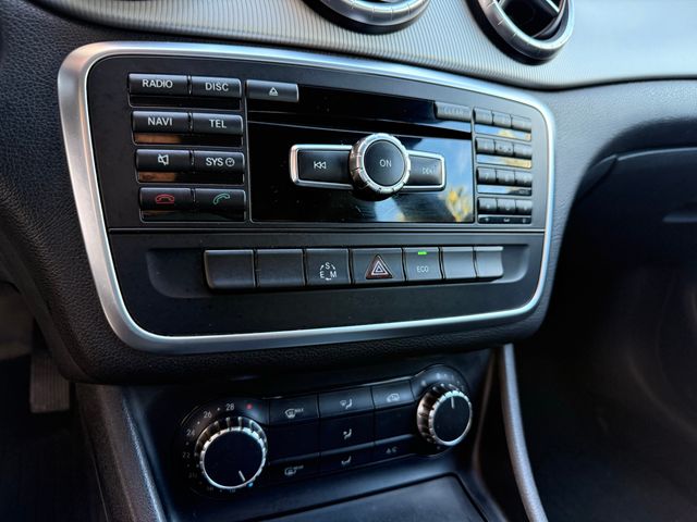 Mercedes-Benz Clase CLA CLA 220 Aut. CDI Urban