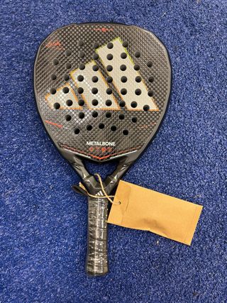 Pala de pádel Adidas Metalbone 2026