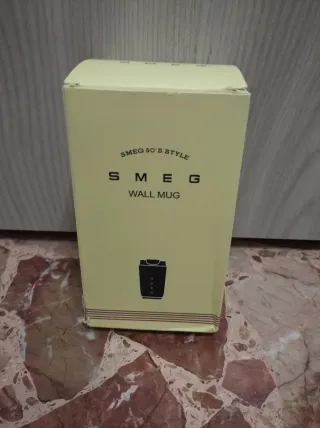 Tazza Termica Smeg Stile Anni '50 Nera