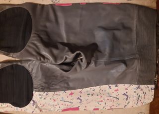 Mono de cuero para moto