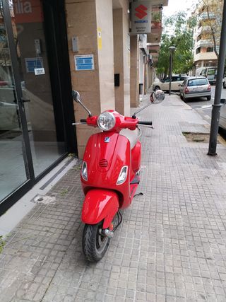 Vespa LX 125