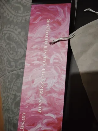 Plancha pelo Dekuri titanio rosa