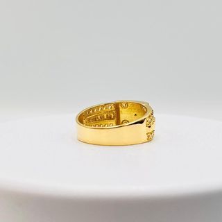SELLO CUADRADO MEDUSA 18K