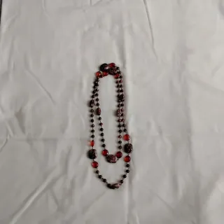 Collane multicolore con perline