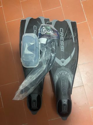 Aletas, gafas y tubo de buceo Cressi