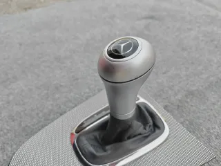 Pomo con fuelle mercedes clk año 2005