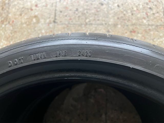 245/35/19 Dunlop Sport Maxx RT2