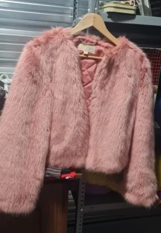 Cazadora chaqueta pelo rosa Michael Kors