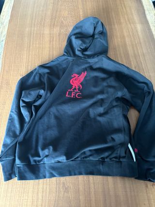 Sudadera Nike x Liverpool x Lebron James Negra