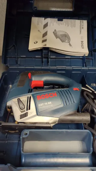 Caladora Bosch GST 75 BE Profesional