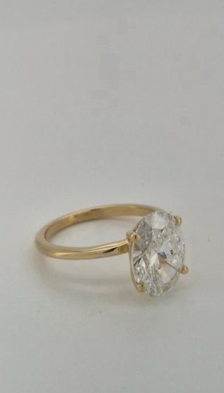 Anillo compromiso 3.56ct IGI VS1 E – Oro 14k