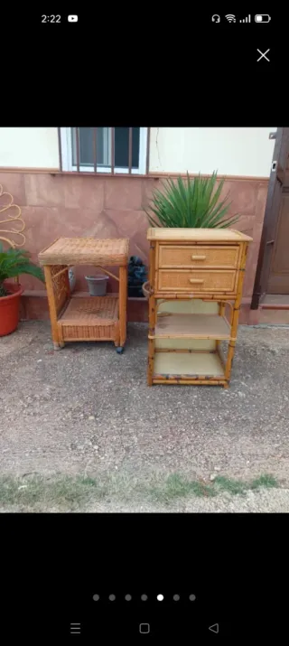 Tavolini ausiliari in vimini e bambù