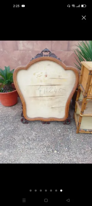 Tavolini ausiliari in vimini e bambù