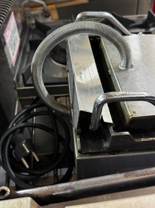 Sandwichera profesional