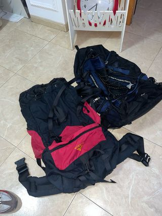 Mochila montaña Innova roja y negra
