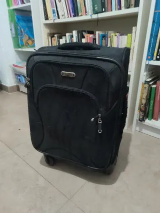 Maleta de viaje Easygo negra