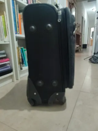 Maleta de viaje Easygo negra