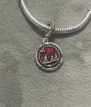 Charm Corazón Stranger Things lote