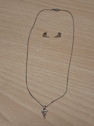Conjunto de Pendientes y Colgante de plata. NUEVO