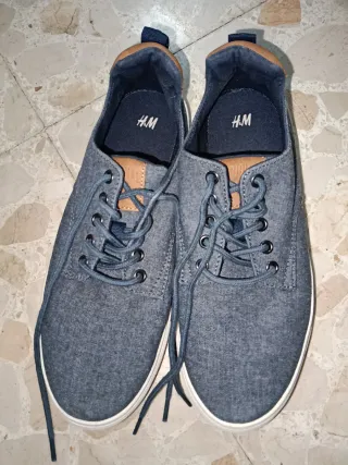 Zapatos H&M niño azul/gris