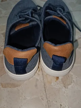Zapatos H&M niño azul/gris