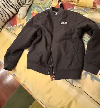 Giubbotto nero per bambini Kiabi