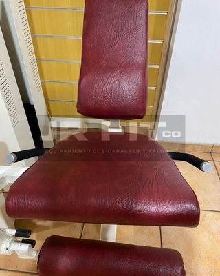 Máquina Extensión Cuádriceps Adan Sport 1GEN