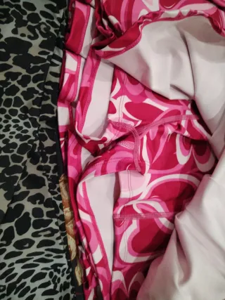 Faldas deportivas padel grises y rosas