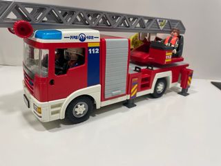 Camión Bomberos Playmobil con Escalera