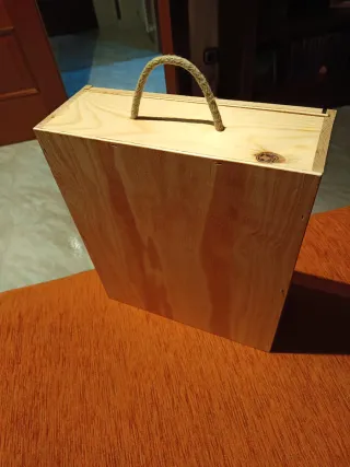Caja de madera para 3 botellas