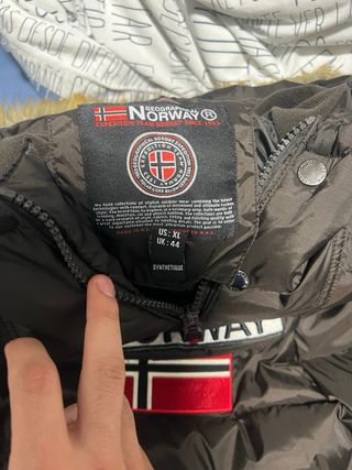 Chaqueta Geographical Norway Negra y Roja