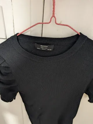 Camiseta Bershka Negra Talla S
