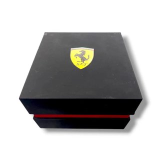 RELOJ COLECCION ESCUDERIA FERRARI + CAJA COMPLETA