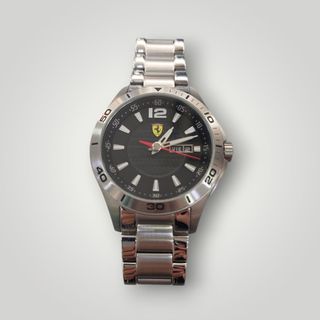 RELOJ ESCUDERIA FERRARI + CAJA COMPLETA