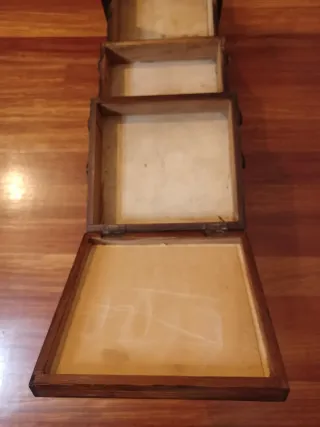 Costurero francés – Boîteà couture cantilever