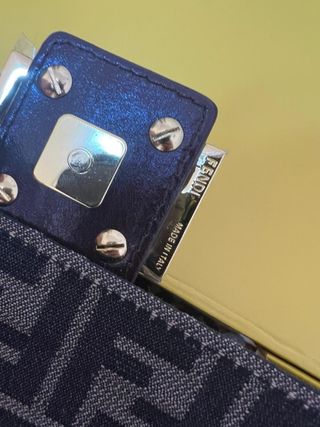 Bolso Fendi Marrón y Dorado con etiqueta nuevo