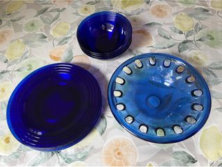 Vajilla Vidrio Azul: 4 Platos, 4 Cuencos, 1 Fruter