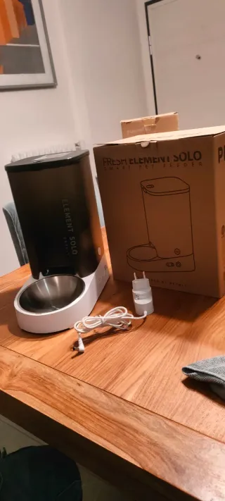 Distributore automatico cibo per gatti PETKIT