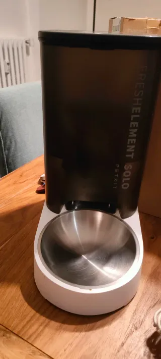 Distributore automatico cibo per gatti PETKIT