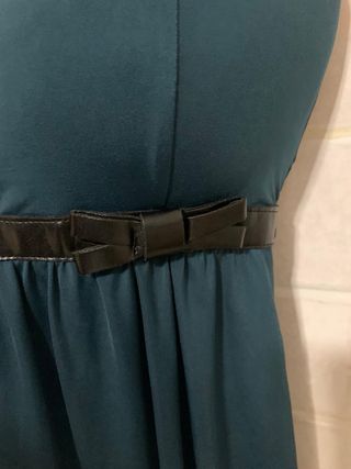 Abito corto verde smeraldo a spalline per donne