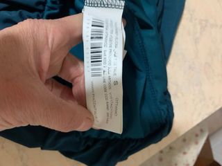 Abito corto verde smeraldo a spalline per donne