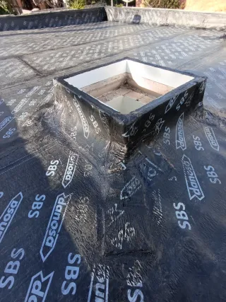 Oficial de telas asfáltica